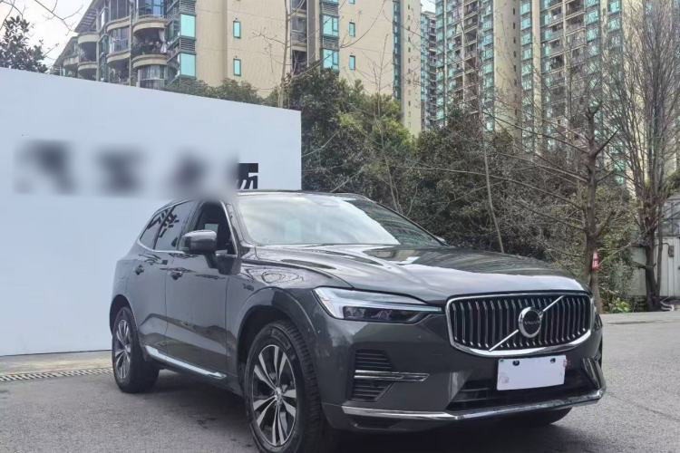 Used Volvo XC60 2022 B5 4x4 Zhiyi Luxury Edition