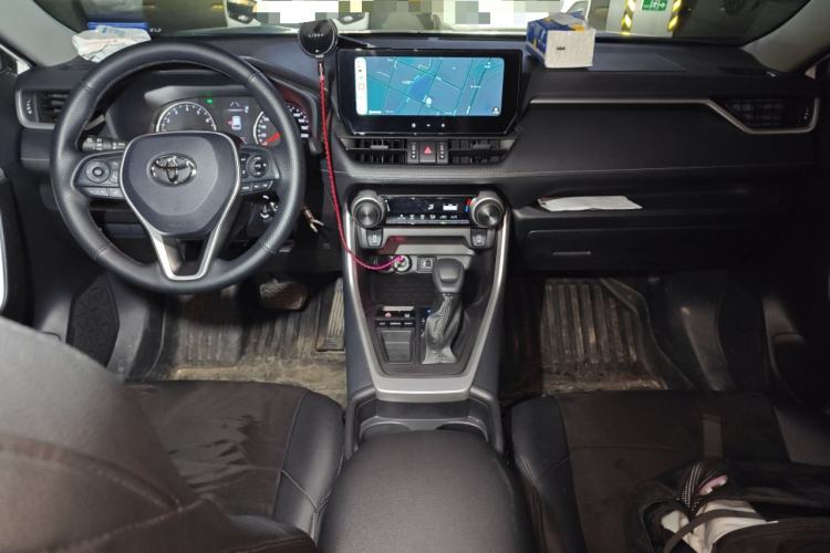 Used Toyota Wildlander 2024 2.0L CVT Two-Wheel Drive Leading Edition