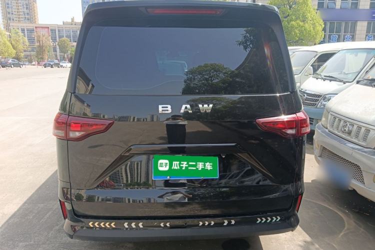 Used BAW Ruisheng Ace M7 2023 2.0L Long Wheelbase Enjoyment Version 7 Seats Rear