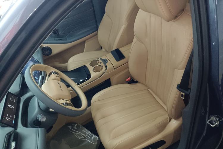 Used AION V 2026 Model Aion Tyrannosaurus Family Edition 520 Zhi Zun Edition
