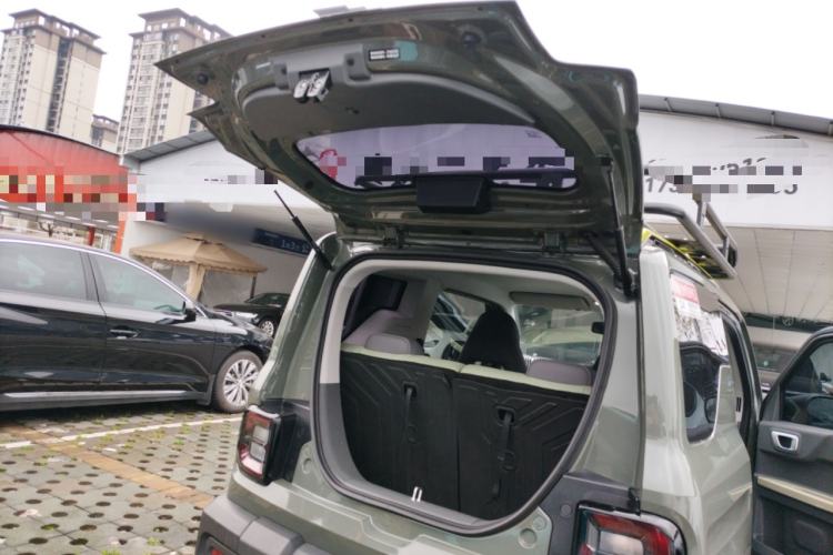 Used Geely Galaxy Panda 2024 200km Panda Rider Trunk