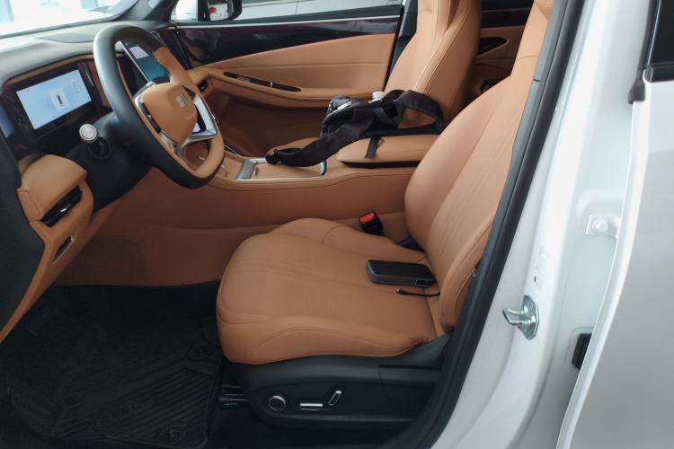 Used Geely Galaxy L7 2025 EM-i 115km Exploration+ Edition Left Front Seat