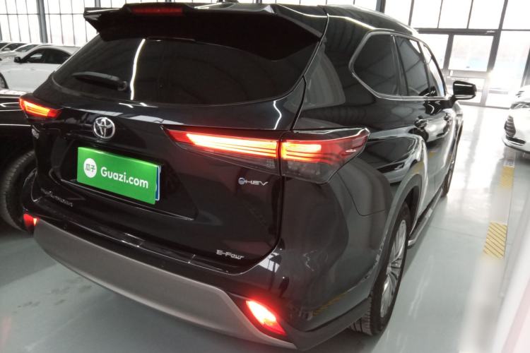 Used Toyota Highlander 2024 2.5L Smart Electric Hybrid Dual-Engine Four-Wheel Drive Prestige Version – 7 Seats