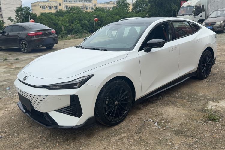 Used CHANGAN UNI-V 2024 1.5T Prestige Sport Edition