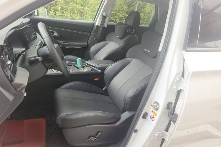 Used Oshan X7 PLUS 2023 Enjoy Edition 1.5T Automatic Navigation Model