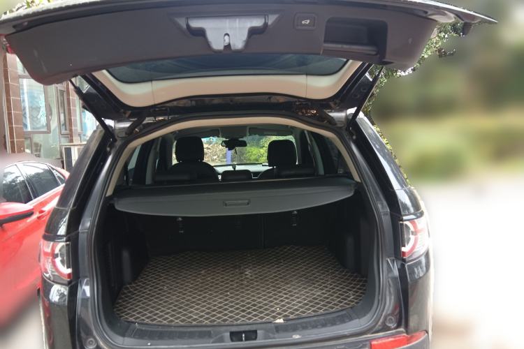 Used Land Rover Discovery Sport 2019 240 PS PURE Edition China V Standard