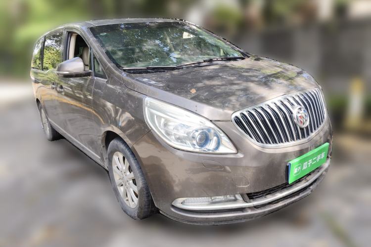 Used Buick GL8 2011 2.4L LT Luxury Business Executive Edition Front Right 45 Deg