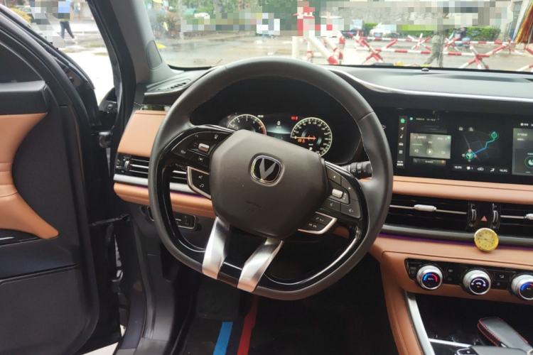 Used CHANGAN CS95 2023 2.0T All-Wheel Drive Premium PLUS Steering Wheel