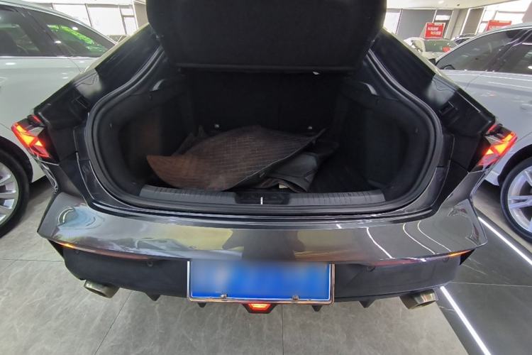 Used Changan UNI-V 2022 1.5T Excellence Model
