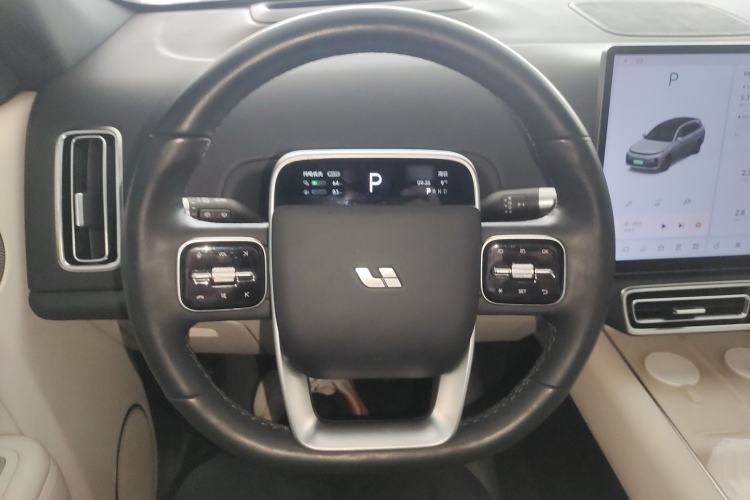 Used Li Auto L7 2023 Max model
