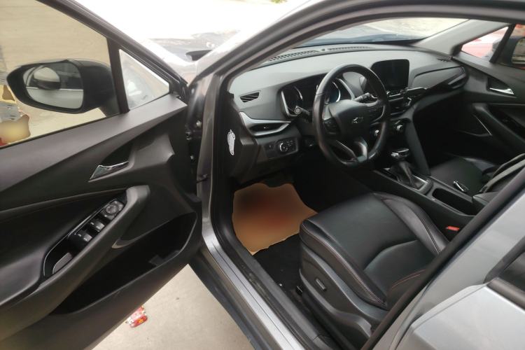 Used Chevrolet Orlando 2019 Redline 530T Automatic Enjoyment Version (5+2 Seating) China VI
