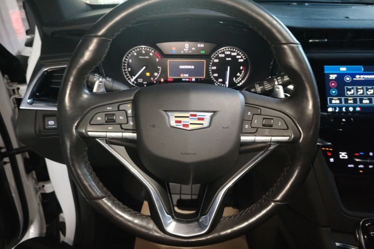 Used Cadillac XT6 2022 2.0T Six-Seater Four-Wheel-Drive Prestige Version
