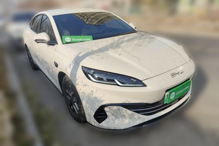 Used BYD Seal 06 New Energy 2025 DM-i Smart Drive 80KM Luxury Model Front Right 45 Deg