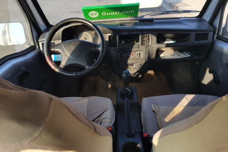 Used Wuling Zhiguang 2015 1.2L Practical LS-I Model