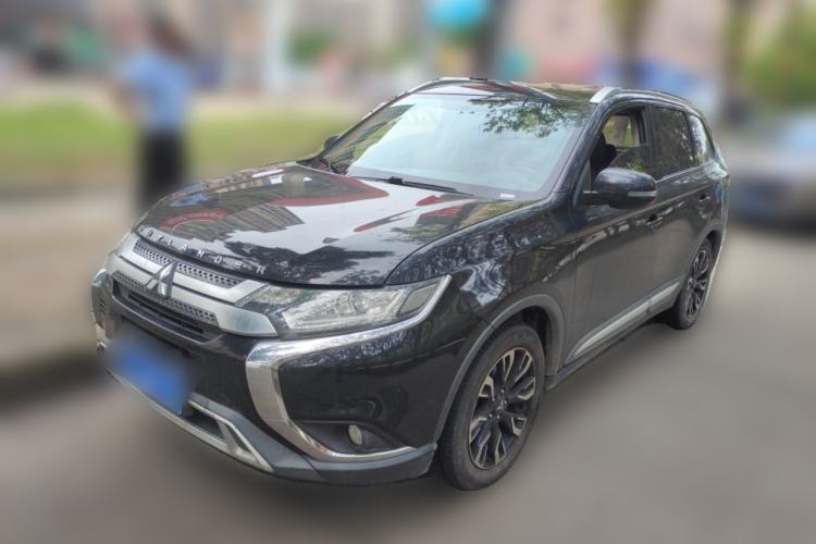 Used Mitsubishi Outlander 2019 2.0L Two-Wheel Drive Comfort Edition 5 Seats China VI Standard