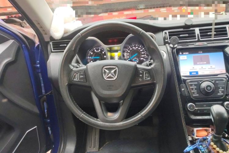 Used JMC Yusheng S330 2016 1.5L GTDi Automatic Two-Wheel Drive Prestige Edition
