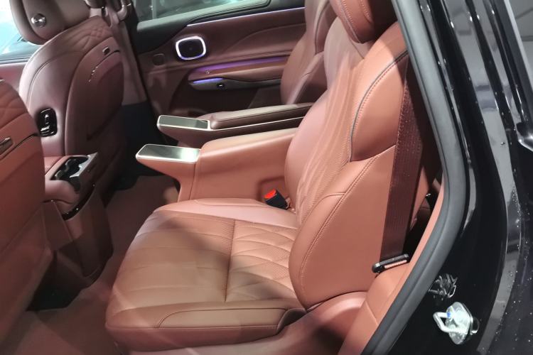 Used Hyptec HL 2025 700 Ultra Six-Seater All-Wheel-Drive LiDAR Version
