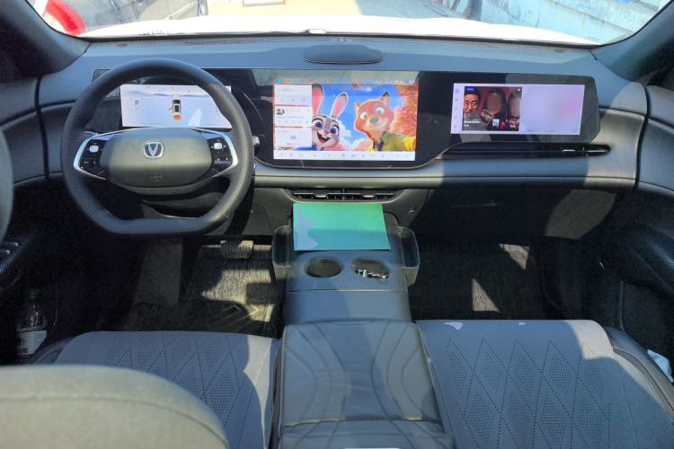 Used CHANGAN CS75 PLUS 2025 4th Generation 1.5T New Blue Whale Smart Flagship Version