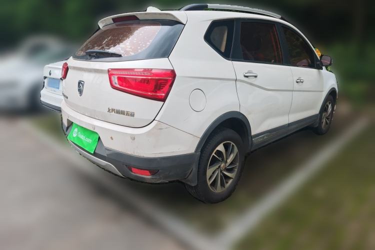Used Baojun 560 2017 Rhythmic Edition 1.8L iAMT Prestige Model