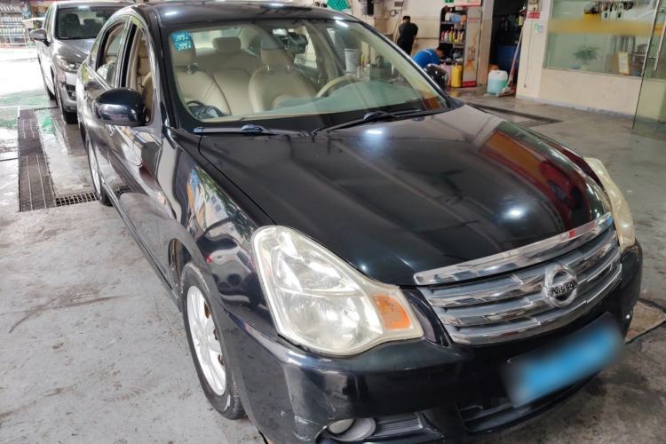 Used Nissan Sylphy 2012 Classic 1.6XE Automatic Comfort Edition Front Right 45 Deg