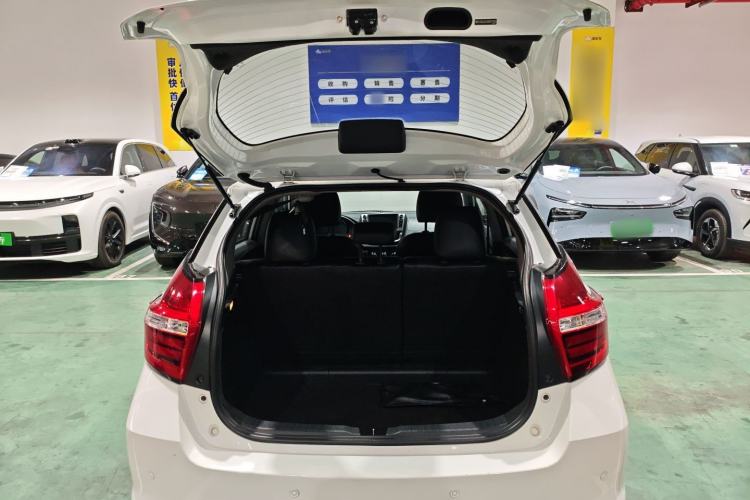 Used Toyota YARiS L Zhi Xuan 2016 Revised 1.5E CVT Charming Edition