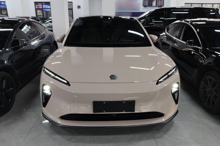 Used Nio ET5 2024 75 kWh
