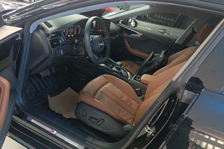 Used Audi A5 2021 Sportback 40 TFSI Fashionable and Dynamic Model
