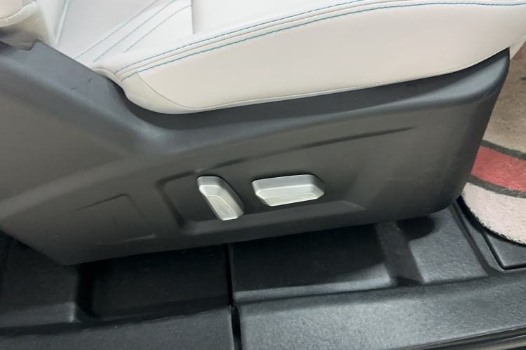 Used Chery New Energy Little Ant 2021 150 000 Yuan "Ant Fan" Edition New Ant Cool Version Lithium-Ion Battery