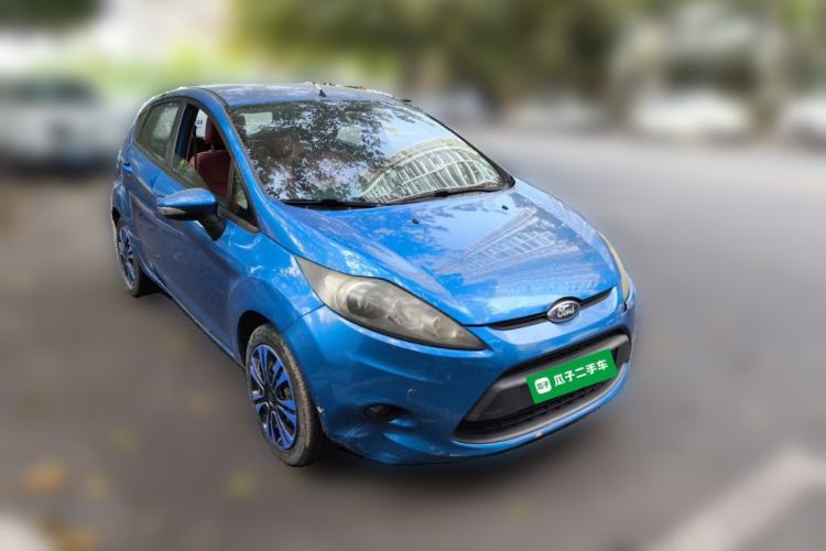 Used Ford Fiesta 2011 Hatchback 1.5L Manual Fashion Edition Front Right 45 Deg