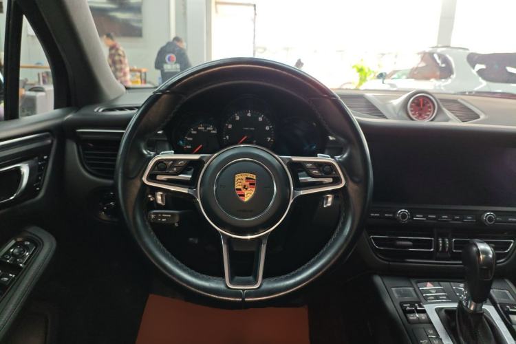 Used Porsche Macan 2018 Macan 2.0T