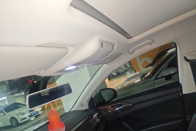 Used Volkswagen Tharu 2021 280TSI Two-Wheel Drive Comfort Edition Headliner