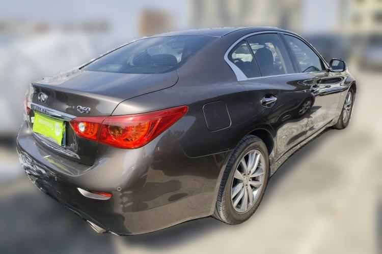 Used Infiniti Q50 2014 2.0T Luxury Edition
