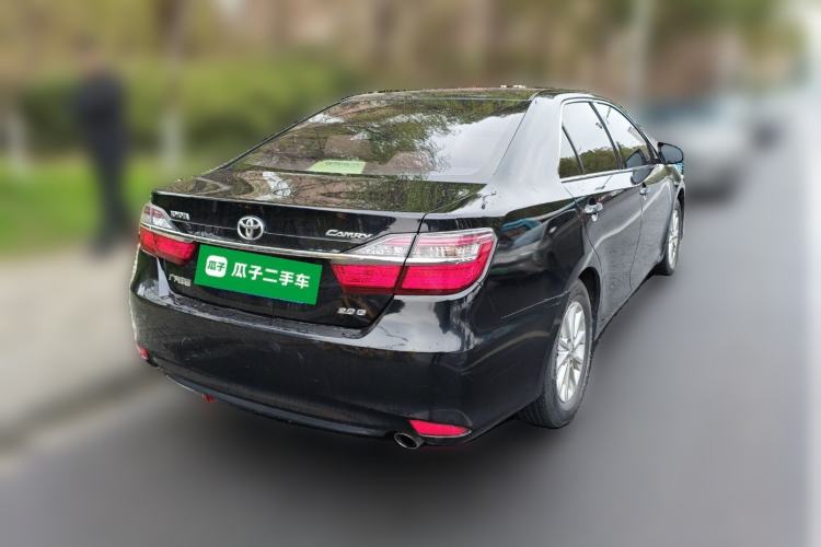 Used Toyota Camry 2015 2.0G Premier Edition

