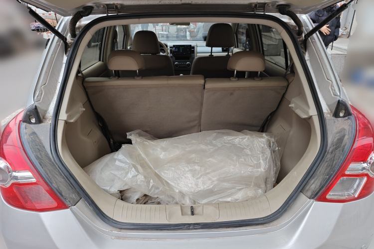 Used Nissan Tiida 2008 1.6L Automatic Smart Version