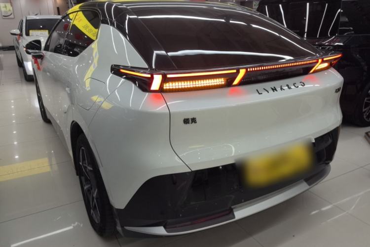 Used Lynk & Co Z20 2025 530 km Range Rear-Wheel Drive Pro
