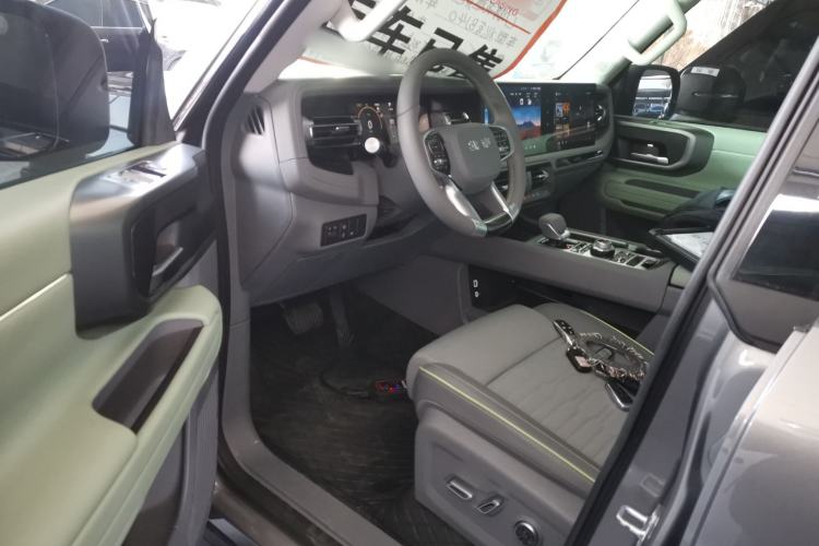 Used BAIC Off-Road BJ40 2024 2.0D All-New Blade Hero Crosser