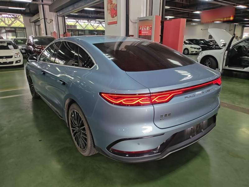 Used BYD Han 2023 EV Champion Edition 506KM Front-Wheel-Drive Premium Model — 28