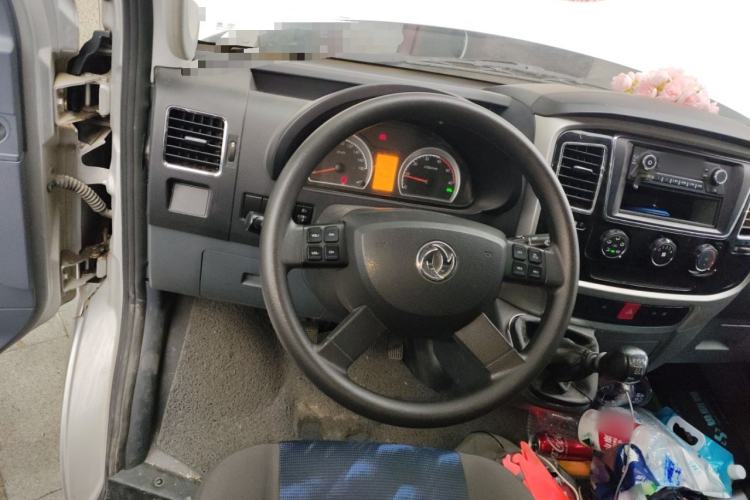 Used Dongfeng Yufeng 2021 2.3T Power King Front-Drive Van Long Wheelbase Mid-Roof 3-Seater China VI Standard M9T