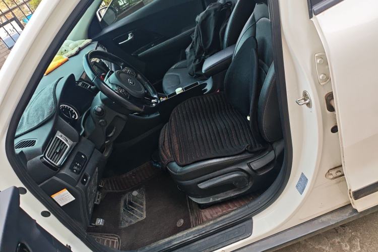 Used Kia Niro 2017 1.6L Luxury Edition Left Front Seat