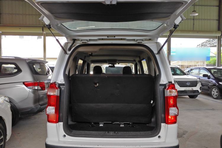 Used CHANGAN OSHAN X70A 2019 1.5L Manual Basic Version China VI Standard