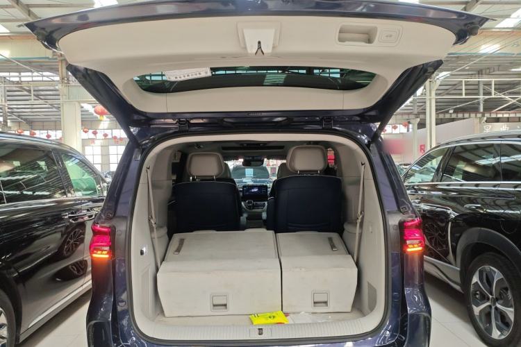 Used Roewe iMAX8 2021 400TGI Supreme Series Ultimate Edition