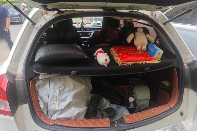 Used Geely Auto Vision X3 2018 1.5L Automatic Anniversary Edition Trunk