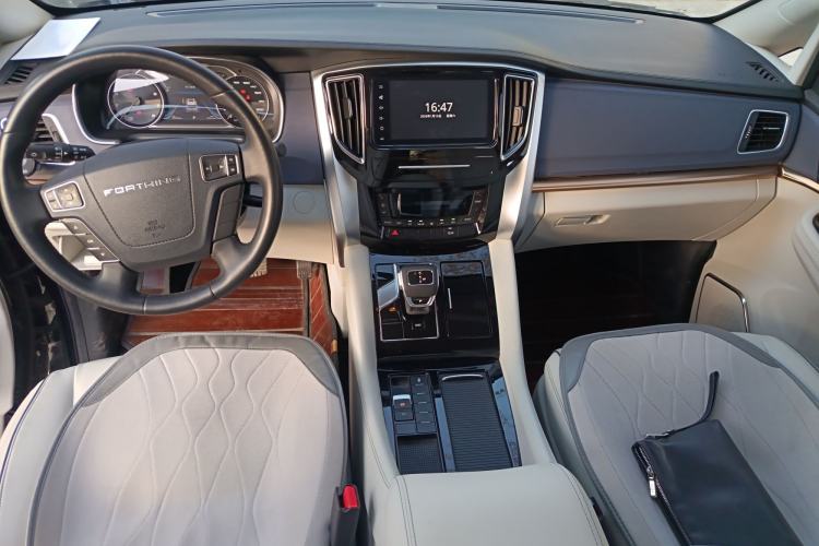 Used FORTHING M7 2022 Lingjue Model 2.0T Automatic Marquis Edition
