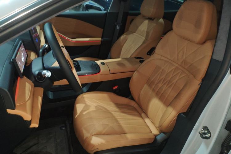 Used Geely Galaxy 8 2025 130km EM-i Flagship Edition Left Front Seat