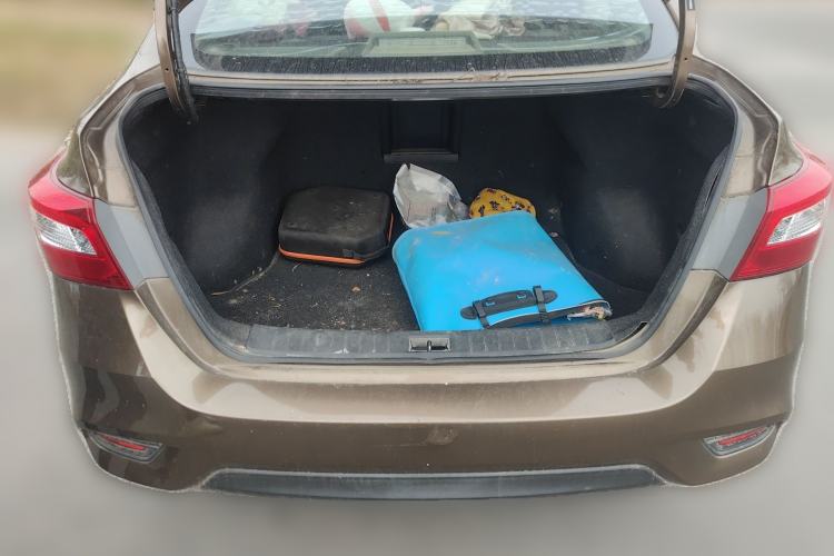 Used Nissan Sylphy 2016 1.6 XL CVT Deluxe Edition Trunk