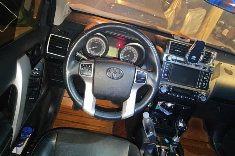 Used Toyota Prado 2016 2.7L Automatic Luxury Edition
