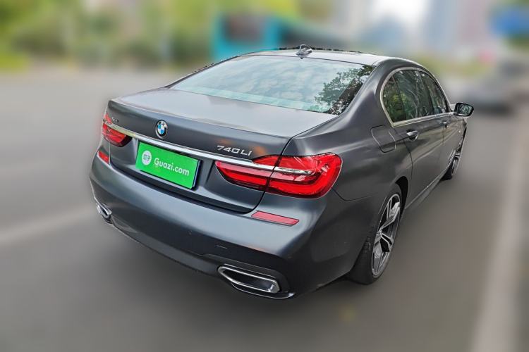 Used BMW 7 Series 2018 740Li xDrive Luxury Edition M Sport Package Black Flame Version

