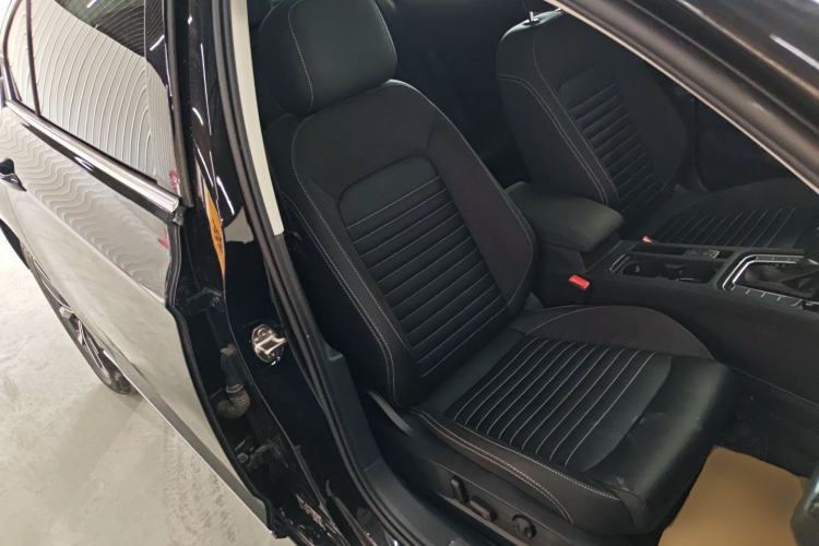 Used Volkswagen Magotan 2020 330TSI DSG Leading Model