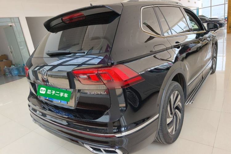 Used Volkswagen Tiguan L 2024 Outstanding Model 330TSI Automatic Two-Wheel Drive R-Line Dragon Glory Edition Rear Right 45 Deg