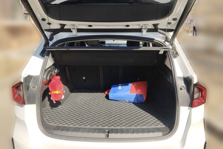 Used BMW iX1 2023 xDrive30L X Design Package Trunk